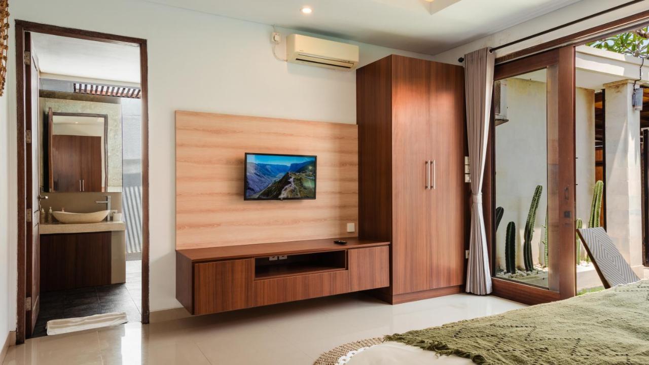 Cosy And Cheerful 2 Bedroom 5mins To Finns Canggu (Bali)
