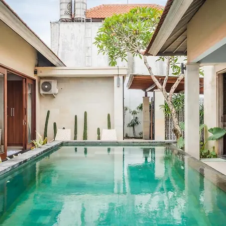 Cosy And Cheerful 2 Bedroom Villa 5Mins To Finns Canggu  Exterior photo